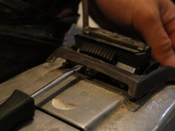 Kirby G5 Micron Magic Vacuum Teardown: crwdns2935265:011crwdnd2935265:02crwdnd2935265:03crwdne2935265:0