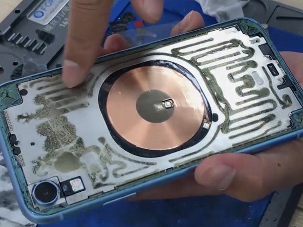 An easy way to replace a broken rear glass on an iPhone XR