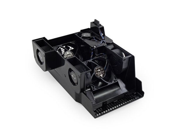 HP Z820 Teardown: crwdns2935265:07crwdnd2935265:03crwdnd2935265:03crwdne2935265:0