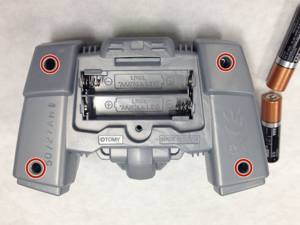 Air Hog Smash Bots Front Panel Replacement: crwdns2935265:04crwdnd2935265:02crwdnd2935265:02crwdne2935265:0