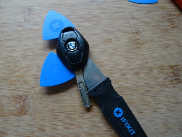 BMW X3 E83 Key Battery replacement: crwdns2935265:03crwdnd2935265:03crwdnd2935265:03crwdne2935265:0