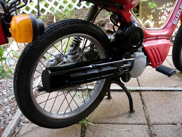 Suzuki FA50 Moped Exhaust Cleaning: crwdns2935265:010crwdnd2935265:02crwdnd2935265:02crwdne2935265:0