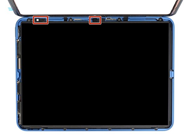 iPad 10 Battery Replacement, Clean the frame adhesive: step 39, image 1 of 2