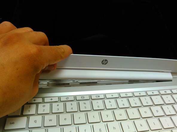 HP Chromebook 14 LCD Screen Replacement, Pry & Remove Sceen: stap 0, afbeelding 3 van 3