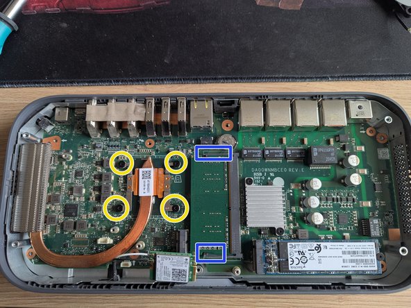 Lenovo Series One Google Meet Kit Device Teardown, RAM / Arbeitsspeicher und LED-Leiste: Schritt 3, Bild 1 von 3