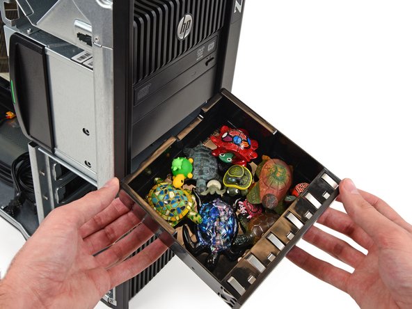 HP Z820 Teardown: crwdns2935265:010crwdnd2935265:02crwdnd2935265:03crwdne2935265:0