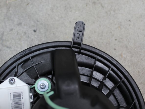 2008 BMW 335xi Blower Motor Replacement: crwdns2935265:06crwdnd2935265:02crwdnd2935265:02crwdne2935265:0