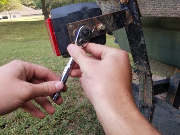 Utility Trailer Lights Replacement: crwdns2935265:03crwdnd2935265:02crwdnd2935265:03crwdne2935265:0