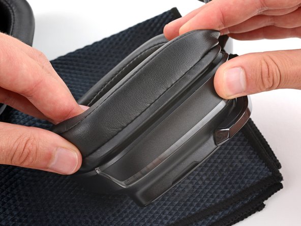 Logitech G935 Ear Pads Replacement, Reassembly information: crwdns2935265:03crwdnd2935265:03crwdnd2935265:03crwdne2935265:0