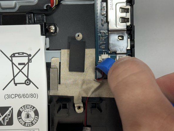 Samsung Notebook 5 NP530E5M Internal Speaker Replacement, Internal Speaker: crwdns2935265:07crwdnd2935265:02crwdnd2935265:03crwdne2935265:0