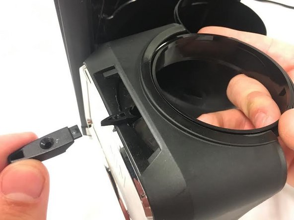 Ninja Coffee Bar® Single-Serve System Drip Stop Toggle and Brew Basket Replacement: crwdns2935265:05crwdnd2935265:02crwdnd2935265:02crwdne2935265:0