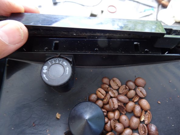 DeLonghi ETAM oberen Brühkolben revidieren: crwdns2935265:03crwdnd2935265:02crwdnd2935265:03crwdne2935265:0