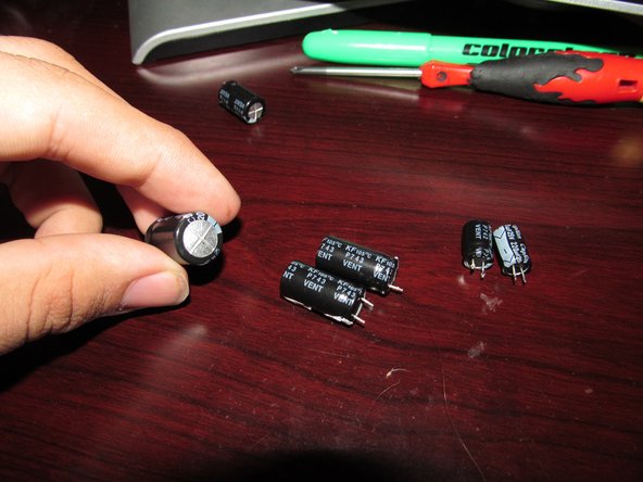 Acer AL2216W Capacitor Replacement, Solder the new capacitors in: crwdns2935265:018crwdnd2935265:03crwdnd2935265:03crwdne2935265:0