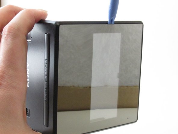 Sony ICF-C1T Screen Replacement: crwdns2935265:04crwdnd2935265:02crwdnd2935265:02crwdne2935265:0