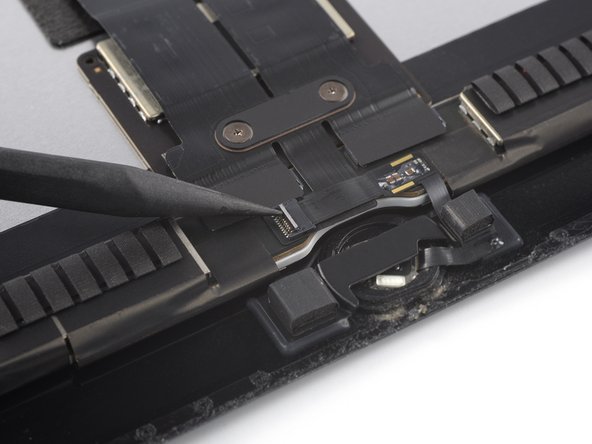 iPad Pro 12.9" 2nd Gen Screen Replacement, Release the ZIF connector: crwdns2935265:037crwdnd2935265:02crwdnd2935265:02crwdne2935265:0