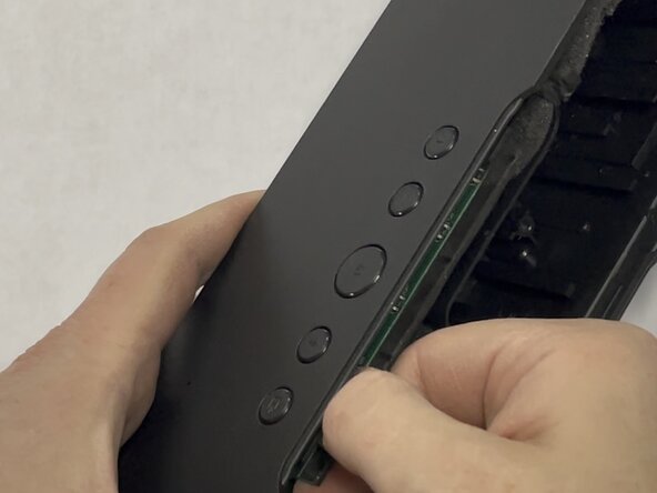 Razer Leviathan V2 X Disassembly Guide, Remove Main Board: crwdns2935265:017crwdnd2935265:01crwdnd2935265:03crwdne2935265:0