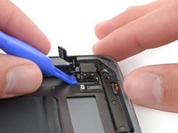 iPad 5 Wi-Fi Rear Facing Camera Replacement