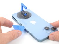 iPhone 14 Battery Replacement