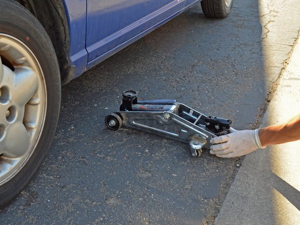 1995-1999 Dodge/Plymouth Neon Oil Change (SOHC): crwdns2935265:012crwdnd2935265:03crwdnd2935265:03crwdne2935265:0