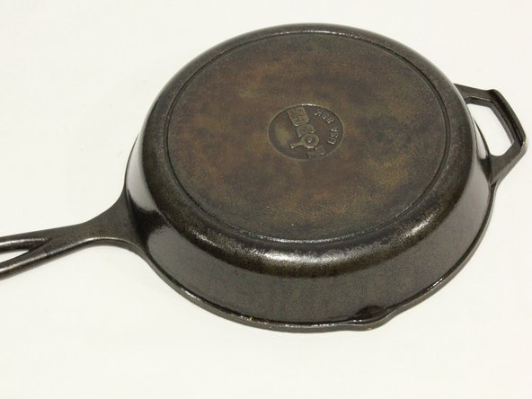 Restoring Cast Iron Cookware: step 10, image 2 of 3