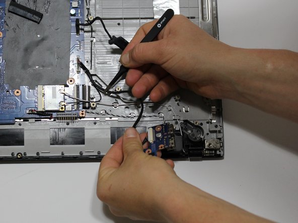 Samsung Series 3 NP300E5A-A02UB AC DC Powerjack  Replacement: crwdns2935265:011crwdnd2935265:02crwdnd2935265:02crwdne2935265:0