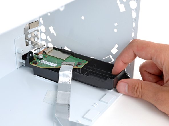 USB Board Enclosure Removal, Remove the USB enclosure: stap 0, afbeelding 2 van 3
