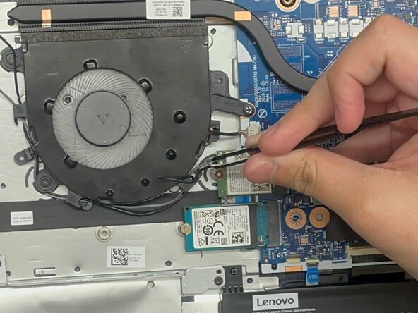 Lenovo IdeaPad 3-15IML05 Display Assembly Replacement: crwdns2935265:06crwdnd2935265:01crwdnd2935265:02crwdne2935265:0