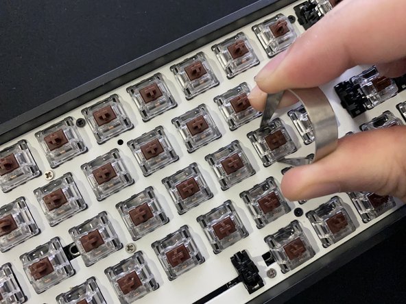 Epomaker SK64S Keyboard Switches Replacement: 6 단계, 이미지 3개 중 2개