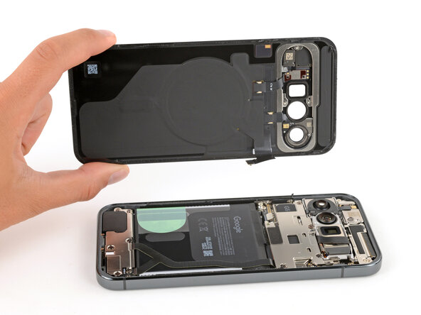 Google Pixel 10 Pro XL USB‑C Board Replacement, Remove the back glass: 15 단계, 이미지 1개 중 1개