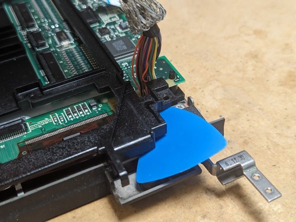 IBM Thinkpad 700C Disassembly, LCD Frame Stiffener: crwdns2935265:010crwdnd2935265:03crwdnd2935265:03crwdne2935265:0