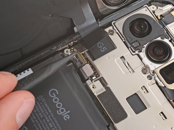 Google Pixel 10 Pro XL USB‑C Board Replacement, Disconnect the back glass: 14 단계, 이미지 3개 중 3개