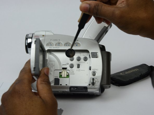 Canon ZR70MC LCD Battery Replacement: crwdns2935265:03crwdnd2935265:03crwdnd2935265:03crwdne2935265:0