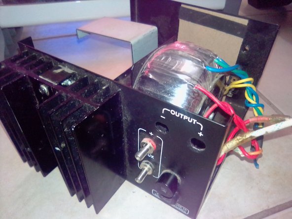 Stealth Regulated DC power supply Teardown: crwdns2935265:03crwdnd2935265:03crwdnd2935265:03crwdne2935265:0