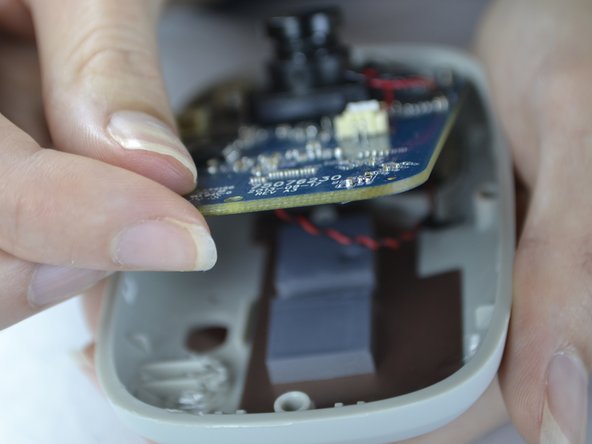 Belkin NetCam HD Lens Piece  Replacement: step 6, image 2 of 3