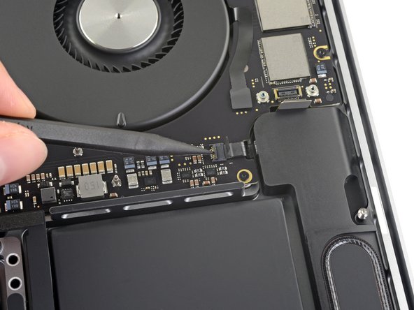 MacBook Pro 16" 2019 Battery Replacement: crwdns2935265:048crwdnd2935265:02crwdnd2935265:02crwdne2935265:0