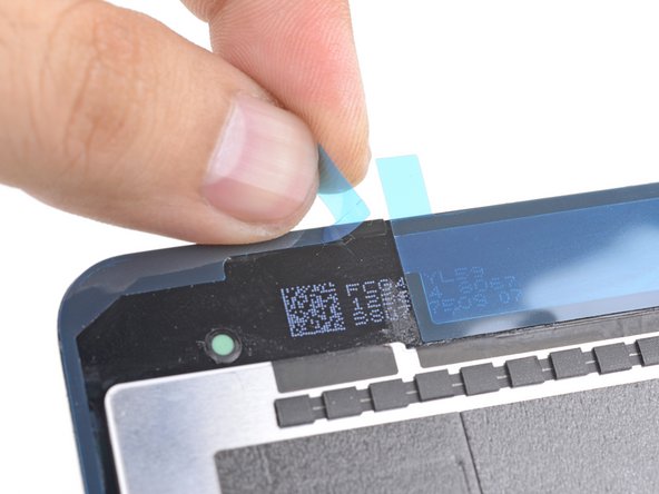 iPad Display Assembly 3 Pc. Adhesive Application: crwdns2935265:010crwdnd2935265:02crwdnd2935265:03crwdne2935265:0