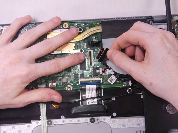 Toshiba CB35-C3300 Chromebook 2 WiFi PCB Replacement: crwdns2935265:012crwdnd2935265:03crwdnd2935265:03crwdne2935265:0