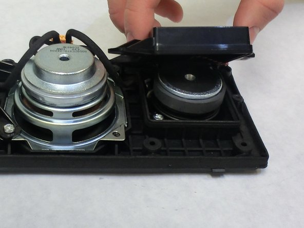 Sony SRS-X55 DC POWER CONNECTION: crwdns2935265:010crwdnd2935265:03crwdnd2935265:03crwdne2935265:0