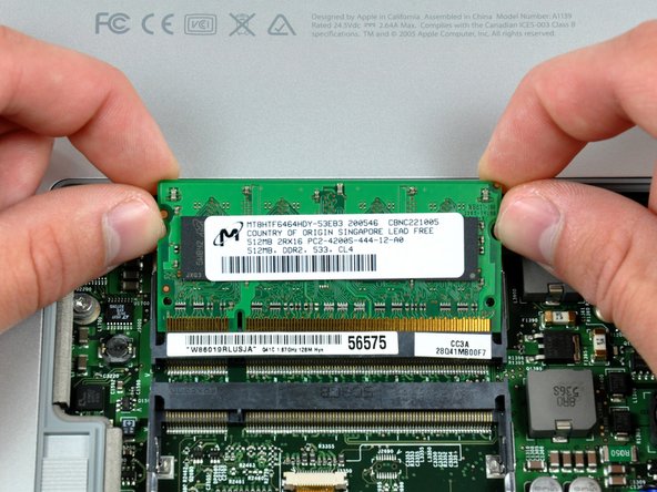 PowerBook G4 Aluminum 17" 1.67 GHz (High-Res) RAM Replacement, RAM: crwdns2935265:04crwdnd2935265:03crwdnd2935265:03crwdne2935265:0