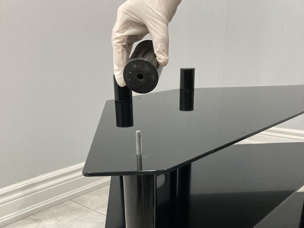 How to Replace a Coffee Tabletop Glass: crwdns2935265:04crwdnd2935265:02crwdnd2935265:02crwdne2935265:0