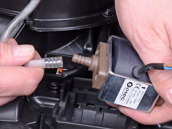 Karcher Rotary Floor Cleaner 17833080 2017 Pump Replacement: crwdns2935265:010crwdnd2935265:02crwdnd2935265:02crwdne2935265:0