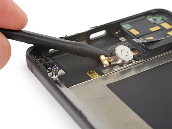 Essential Phone Teardown: crwdns2935265:013crwdnd2935265:02crwdnd2935265:03crwdne2935265:0