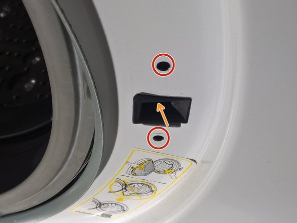 Remplacer la pompe de vidange d'un lave-linge LG F84G62WHS, Démonter le verrou: étape 8, image 1 de 1