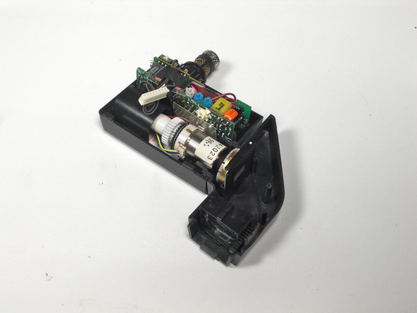 RCA CC310 Viewfinder Replacement: crwdns2935265:05crwdnd2935265:02crwdnd2935265:03crwdne2935265:0