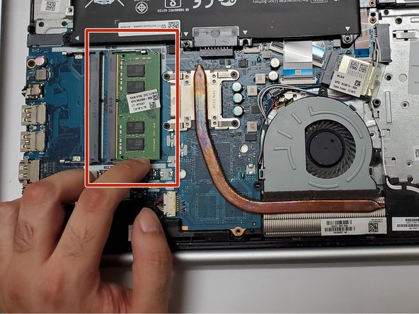 HP Notebook 15-db003ca RAM Replacement: crwdns2935265:06crwdnd2935265:03crwdnd2935265:03crwdne2935265:0