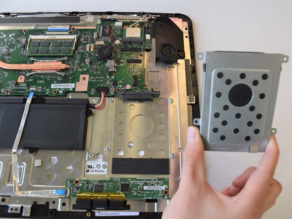 ASUS Portable AiO PT2001 Hard Drive Replacement: crwdns2935265:05crwdnd2935265:02crwdnd2935265:02crwdne2935265:0