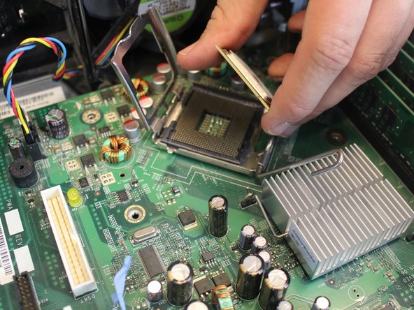 Dell Optiplex 745 Small Form Factor Processor Replacement: step 5, image 3 of 3