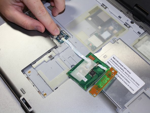 Toshiba Portege M400 Touchpad Replacement: crwdns2935265:06crwdnd2935265:02crwdnd2935265:02crwdne2935265:0