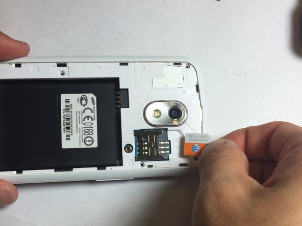 Samsung Galaxy Nexus SIM Card Replacement, Back Cover of Phone: step 4, image 3 of 3