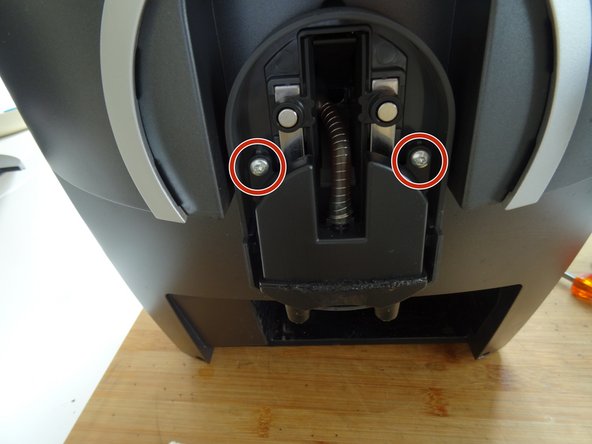 Siemens Surpresso TK56001 coffee spout distributor replacement: crwdns2935265:09crwdnd2935265:02crwdnd2935265:03crwdne2935265:0